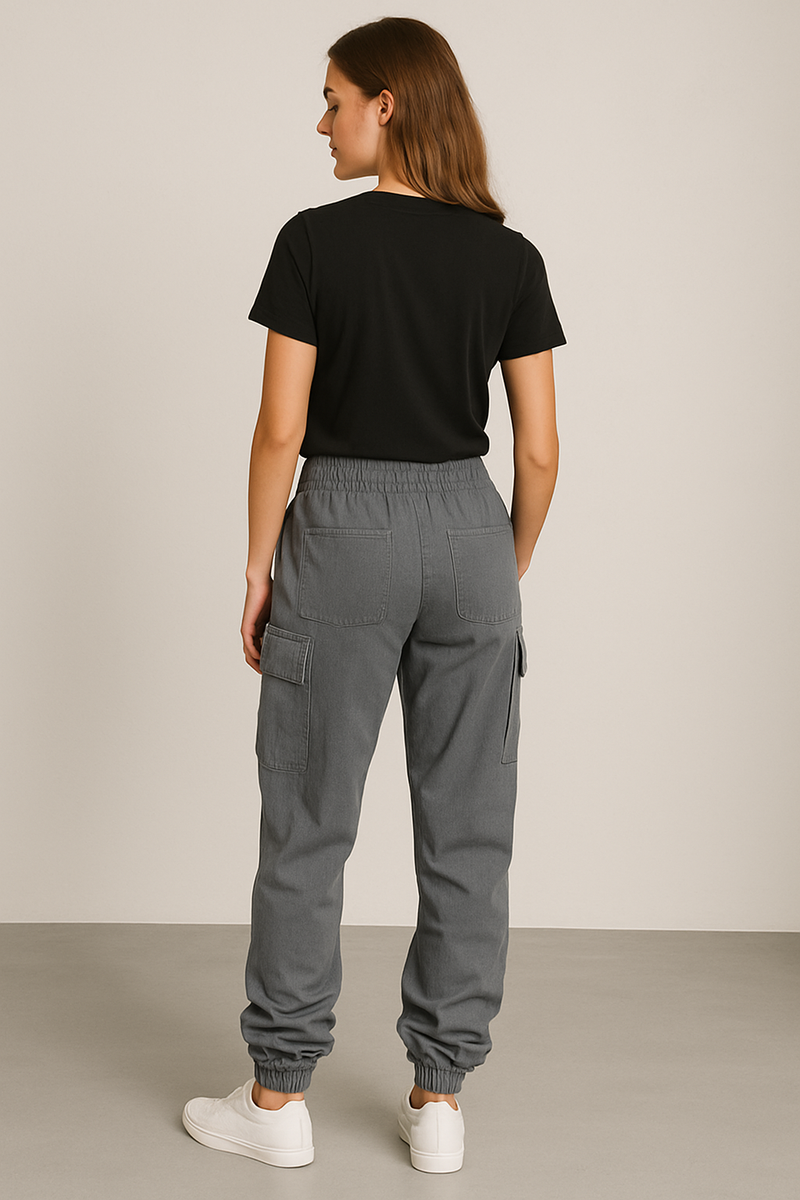 ZURI – Stacked cargo broek met loose fit voor dames